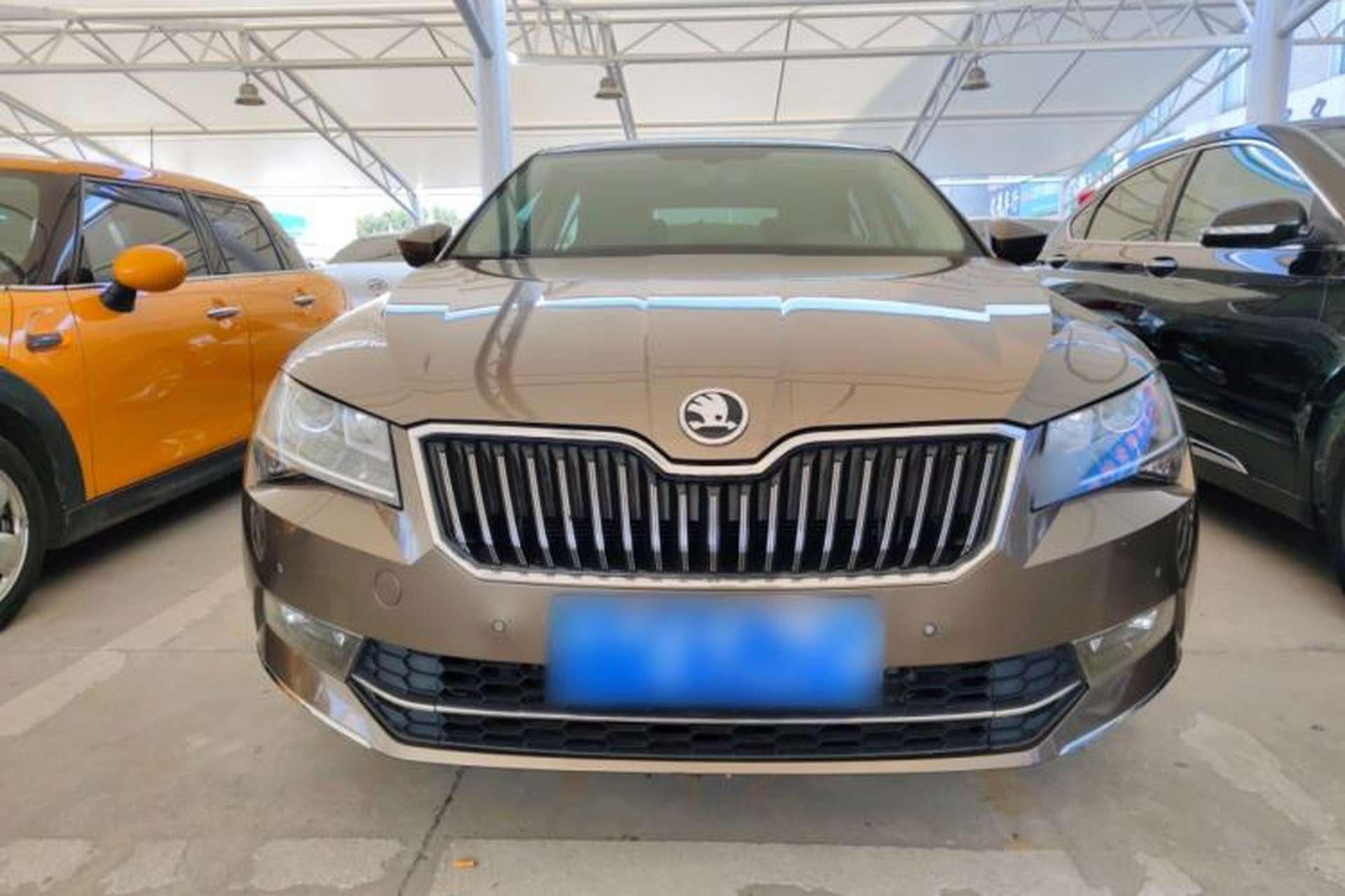 Used Skoda Superb 2018 TSI330 DSG Comfort Edition China VI Standard Front