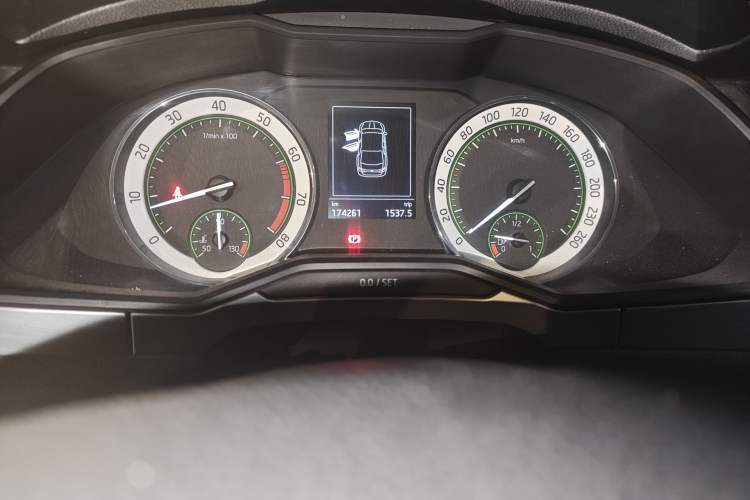 Used Skoda Superb 2018 TSI330 DSG Comfort Edition China V Standard Instrument Cluster