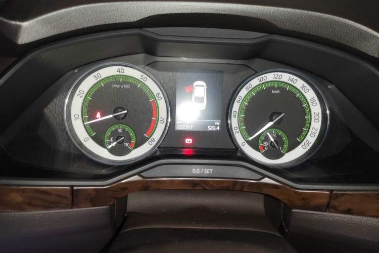 Used Skoda Superb 2018 TSI380 DSG Flagship Edition China V Standard Instrument Cluster