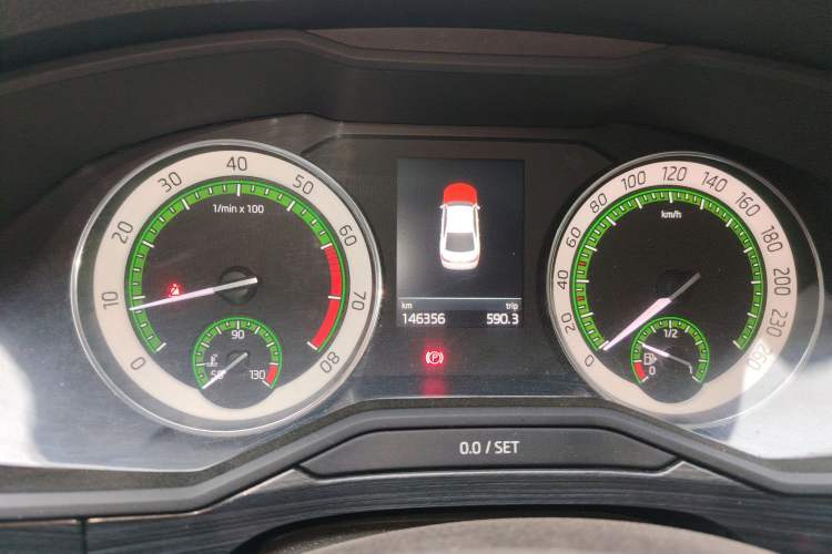 Used Skoda Superb 2018 TSI330 DSG Luxury Edition China V Standard Instrument Cluster