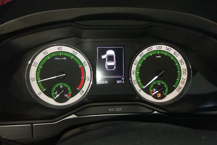 Used Skoda Superb 2018 TSI330 DSG Comfort Edition China V Standard Instrument Cluster