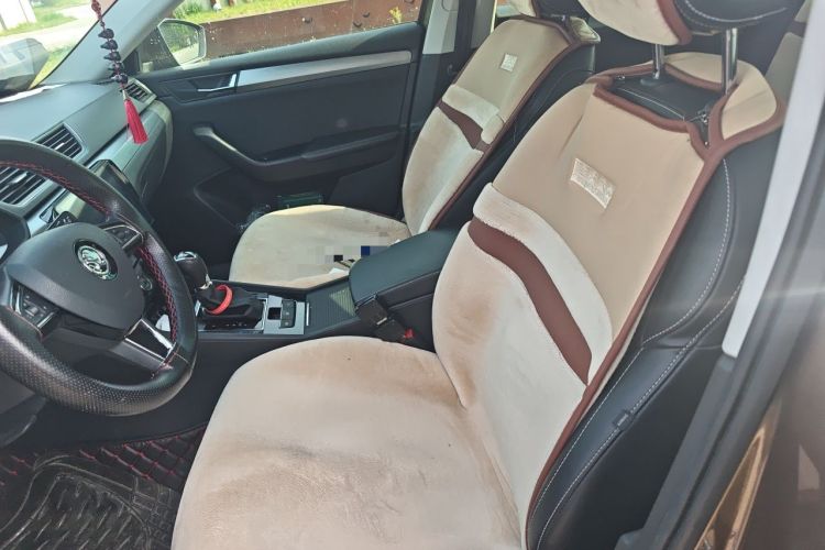 Used Skoda Superb 2018 TSI330 DSG Comfort Edition China V Standard Left Front Seat