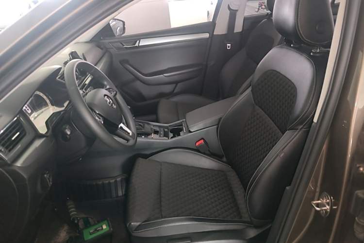Used Skoda Superb 2018 TSI280 DSG Comfort Edition China V Standard Left Front Seat