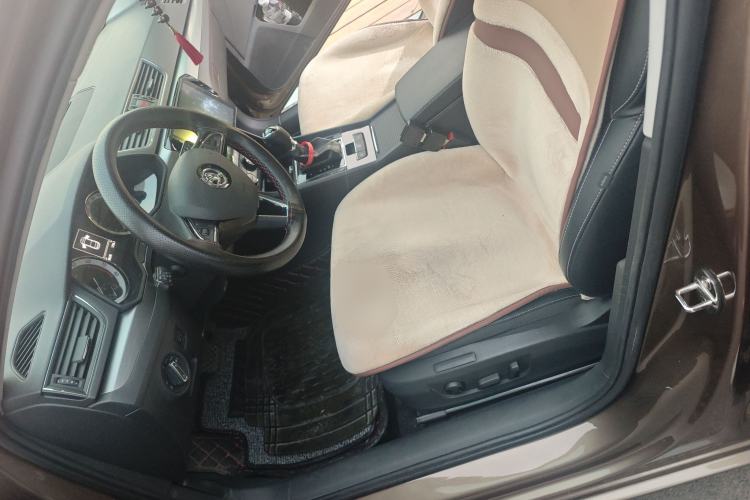 Used Skoda Superb 2018 TSI330 DSG Comfort Edition China V Standard Left Front Seat