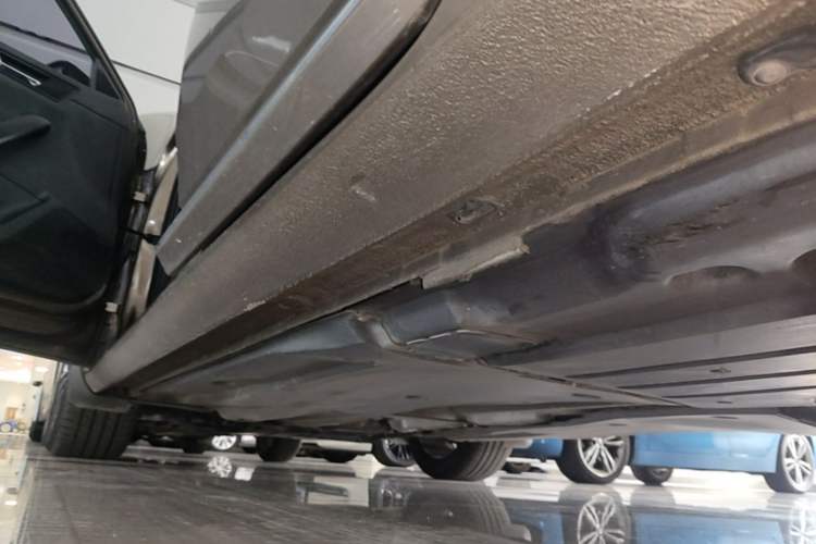 Used Skoda Superb 2018 TSI280 DSG Comfort Edition China V Standard Left Side Sill