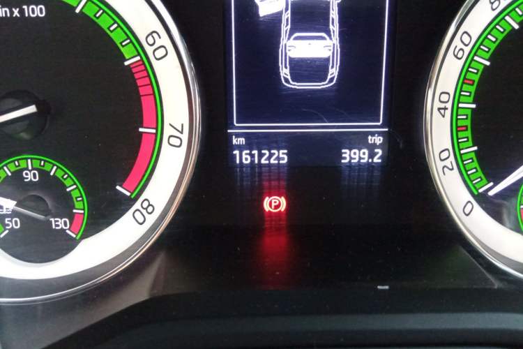 Used Skoda Superb 2018 TSI330 DSG Comfort Edition China V Standard Odometer Close Up