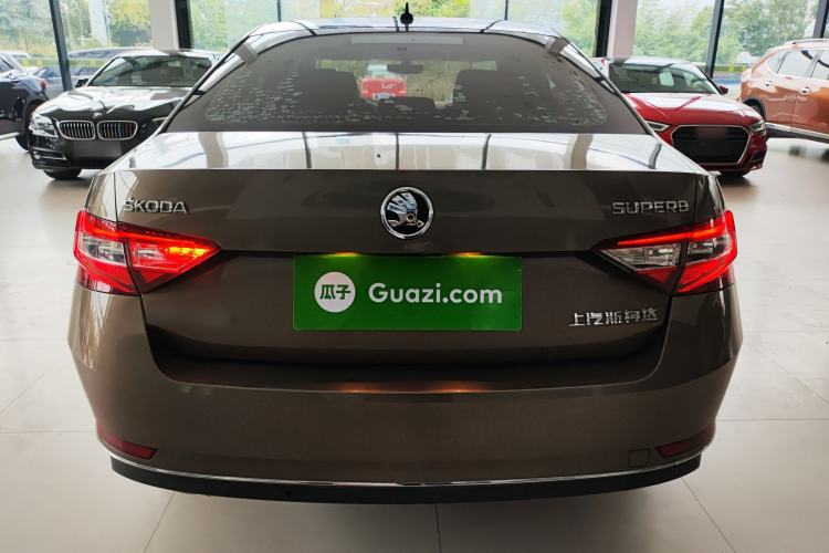 Used Skoda Superb 2018 TSI330 DSG Comfort Edition China VI Standard Rear