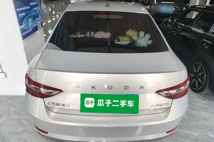 Used Skoda Superb 2018 TSI330 DSG Comfort Edition China V Standard Rear