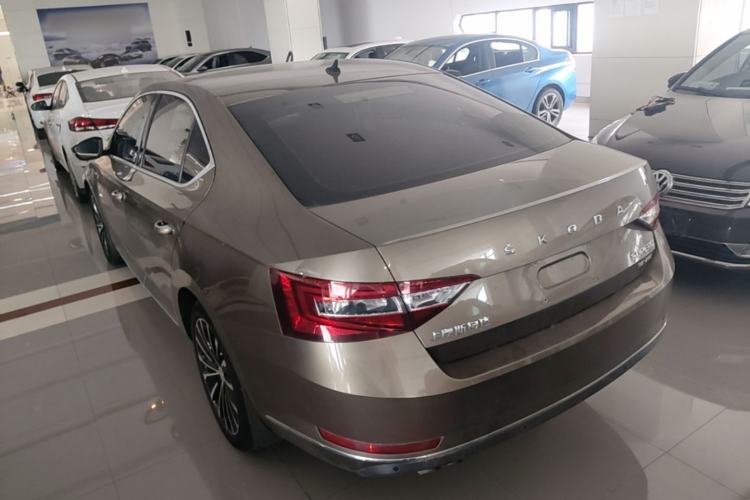 Used Skoda Superb 2018 TSI280 DSG Comfort Edition China V Standard Rear Left 45 Deg