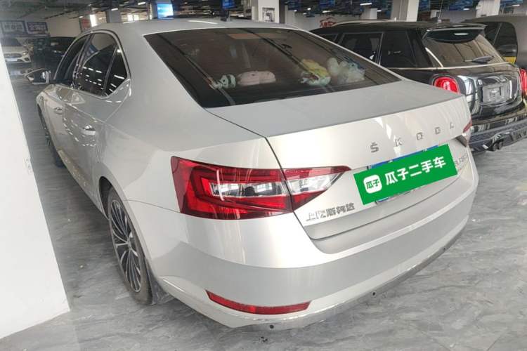Used Skoda Superb 2018 TSI330 DSG Comfort Edition China V Standard Rear Left 45 Deg