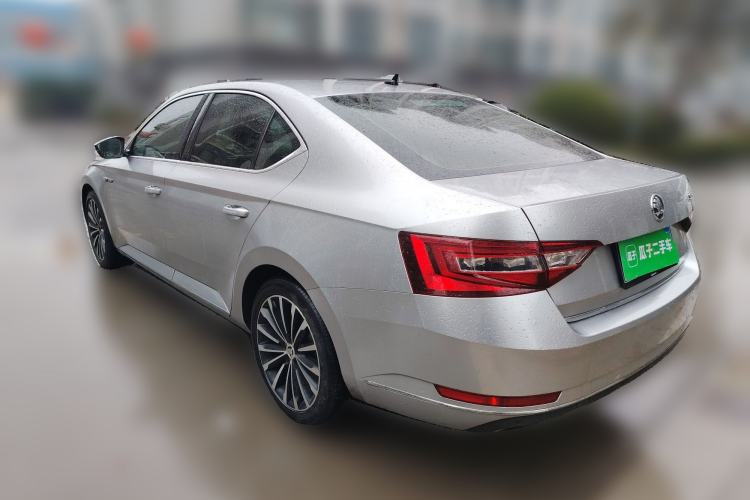 Used Skoda Superb 2018 TSI330 DSG Luxury Edition China V Standard Rear Left 45 Deg
