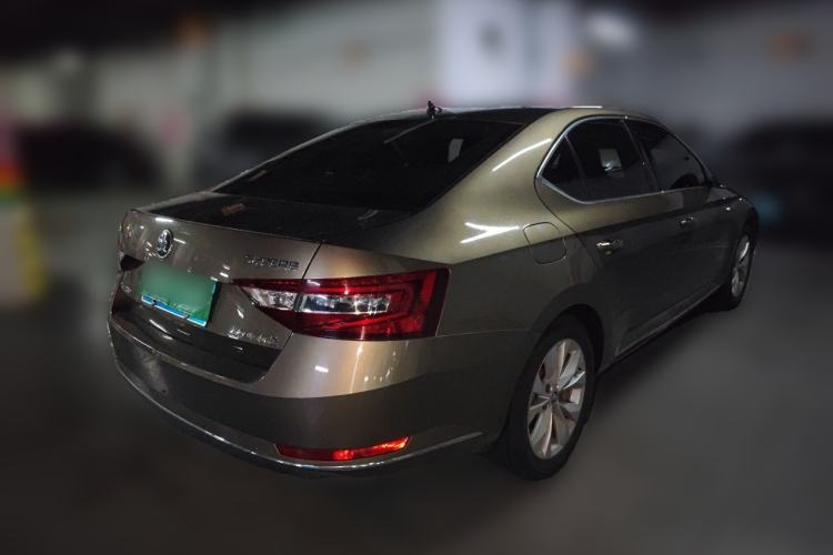 Used Skoda Superb 2018 TSI280 DSG Comfort Edition China V Standard Rear Right 45 Deg
