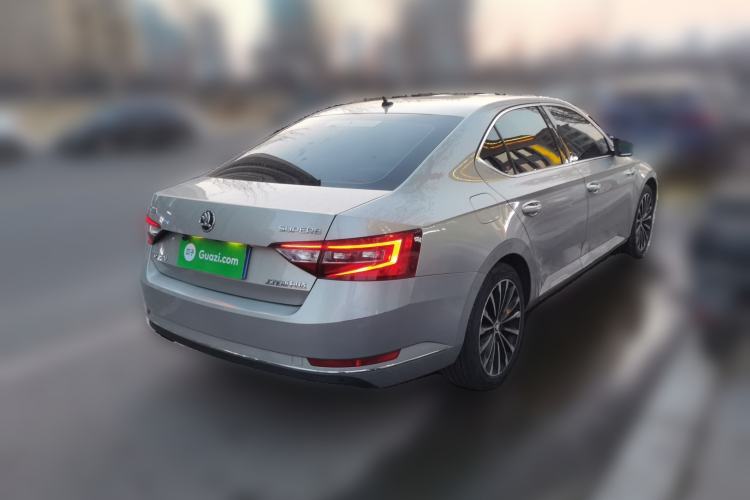 Used Skoda Superb 2018 TSI280 DSG Luxury Edition China V Standard Rear Right 45 Deg