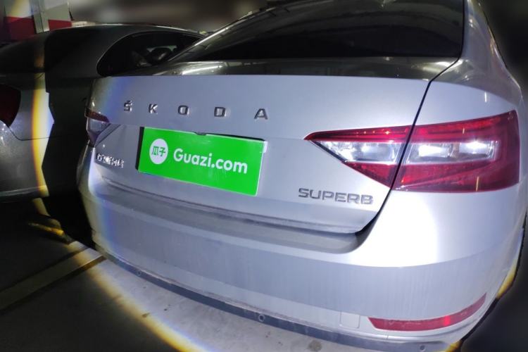 Used Skoda Superb 2018 TSI380 DSG Flagship Edition China V Standard Rear