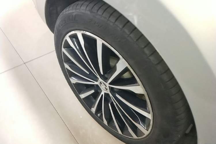 Used Skoda Superb 2018 TSI330 DSG Comfort Edition China V Standard Right Rear Wheel Hub