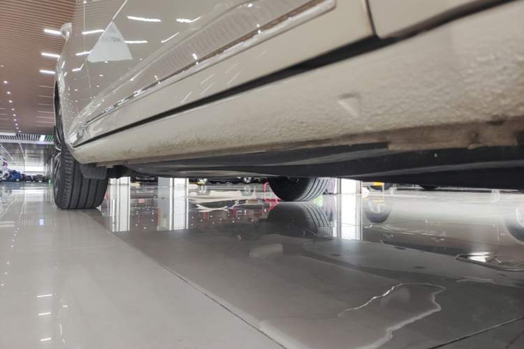 Used Skoda Superb 2018 TSI330 DSG Luxury Edition China V Standard Right Side Sill