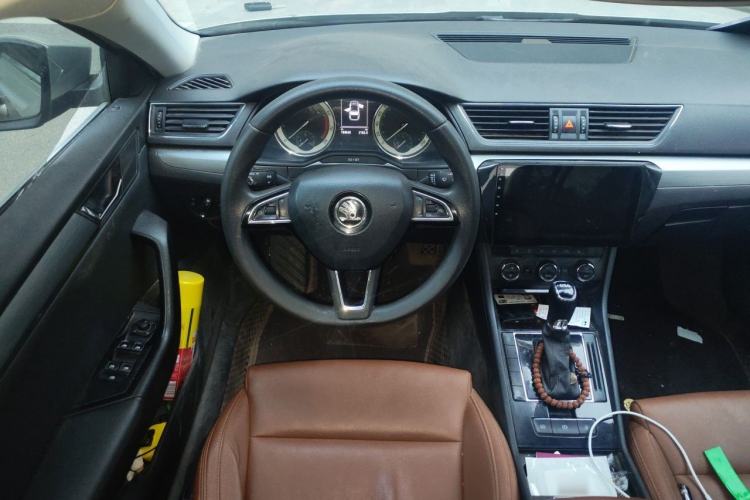 Used Skoda Superb 2018 TSI280 DSG Comfort Edition China V Standard Steering Wheel