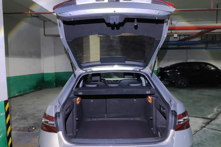 Used Skoda Superb 2018 TSI280 DSG Comfort Edition China V Standard Trunk