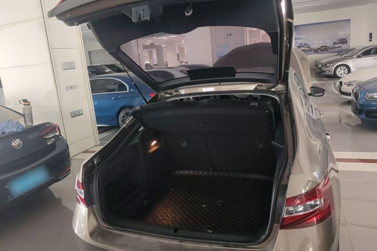 Used Skoda Superb 2018 TSI280 DSG Comfort Edition China V Standard Trunk