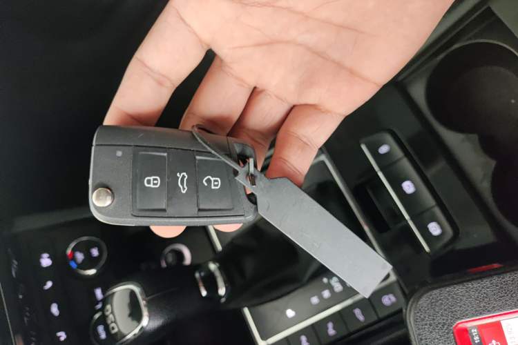 Used Skoda Superb 2018 TSI330 DSG Comfort Edition China VI Standard Vehicle Key