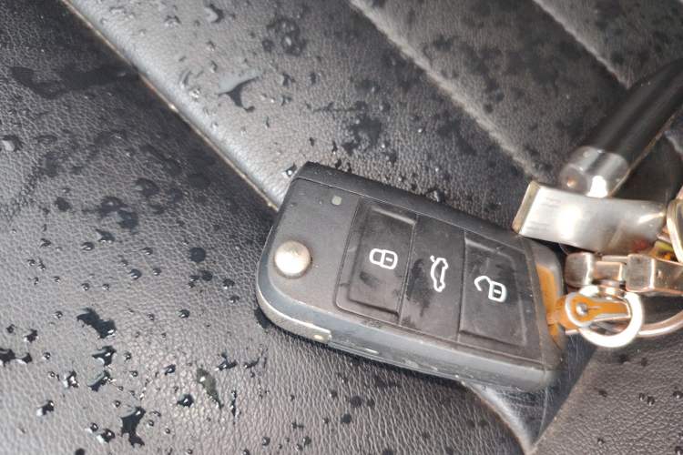 Used Skoda Superb 2018 TSI330 DSG Luxury Edition China V Standard Vehicle Key