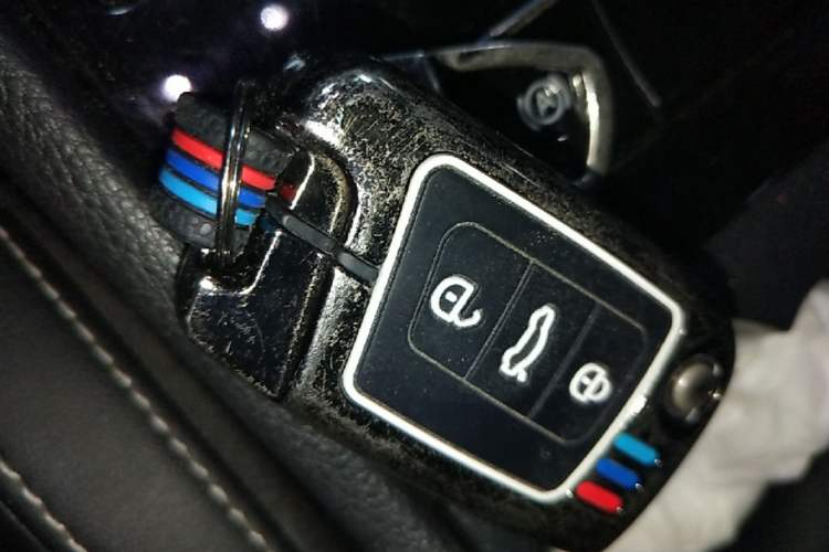 Used Skoda Superb 2018 TSI330 DSG Comfort Edition China V Standard Vehicle Key