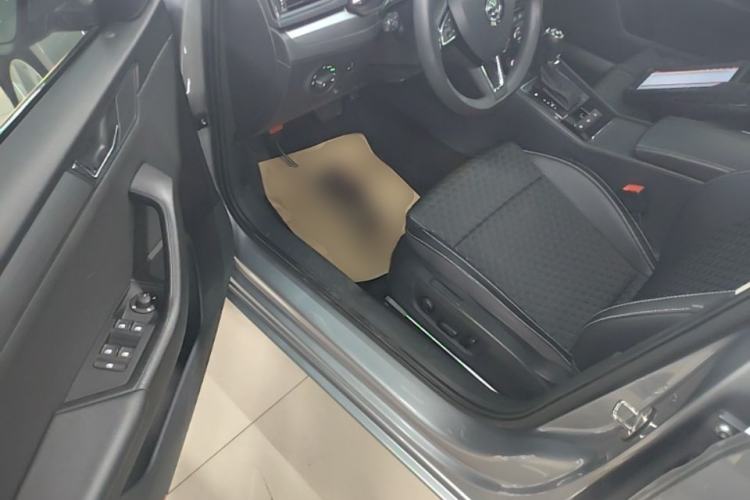 Used Skoda Superb 2018 TSI280 DSG Comfort Edition China V Standard Driver Seat