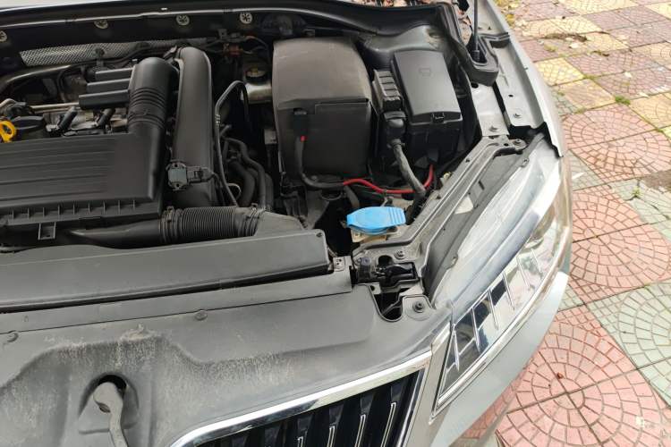 Used Skoda Superb 2018 TSI280 DSG Comfort Edition China V Standard Engine Bay Left