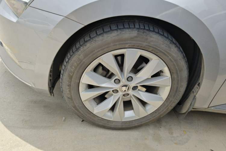 Used Skoda Superb 2018 TSI280 DSG Comfort Edition China V Standard Exterior 4