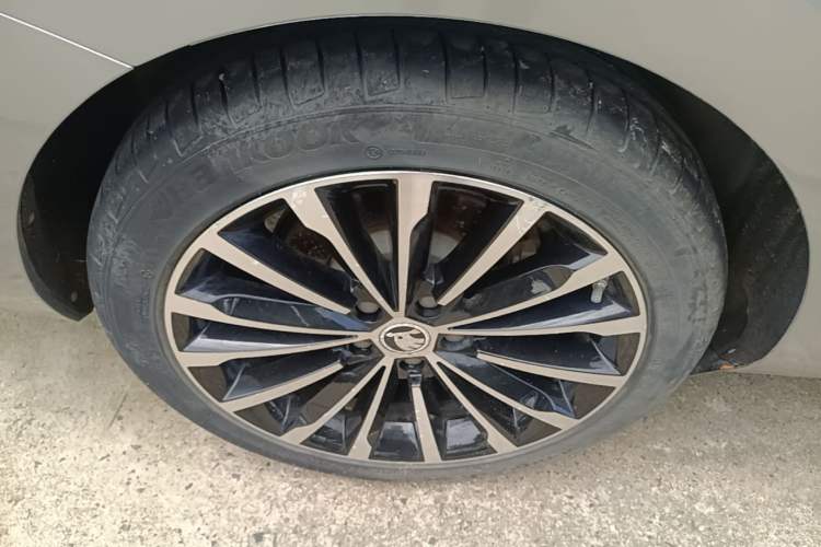 Used Skoda Superb 2018 TSI330 DSG Luxury Edition China V Standard Exterior 5