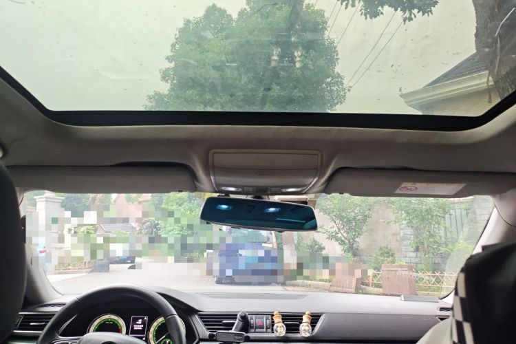 Used Skoda Superb 2018 TSI280 DSG Comfort Edition China V Standard Headliner