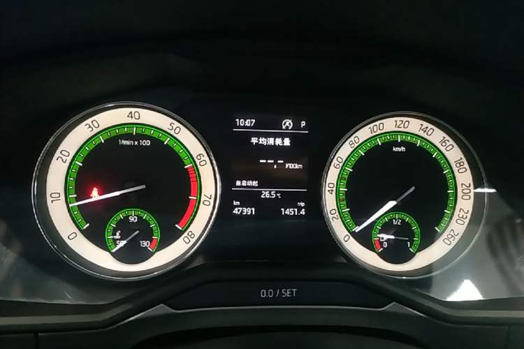 Used Skoda Superb 2018 TSI280 DSG Comfort Edition China V Standard Instrument Cluster