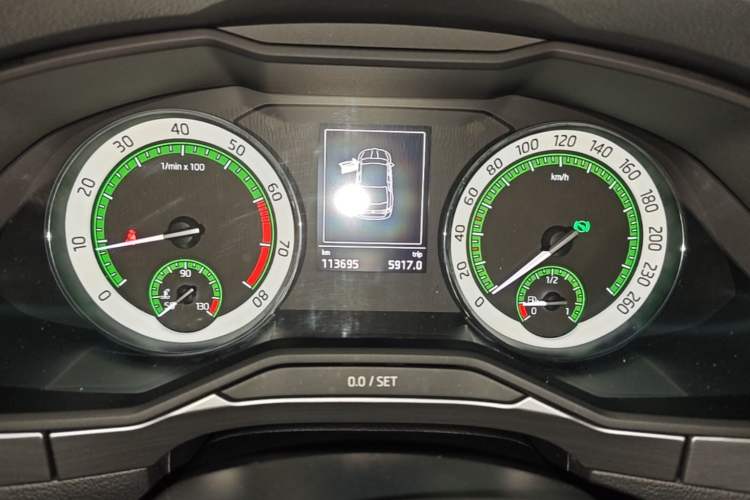 Used Skoda Superb 2018 TSI330 DSG Comfort Edition China V Standard Instrument Cluster