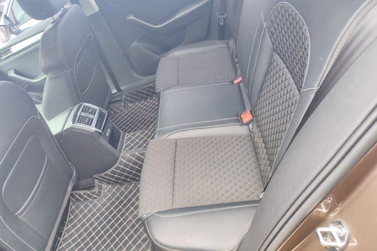 Used Skoda Superb 2018 TSI280 DSG Comfort Edition China V Standard Interior 1