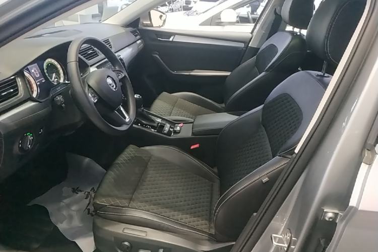 Used Skoda Superb 2018 TSI280 DSG Comfort Edition China V Standard Left Front Seat