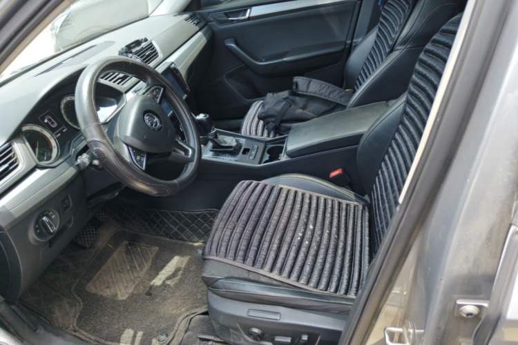 Used Skoda Superb 2018 TSI280 DSG Comfort Edition China V Standard Left Front Seat