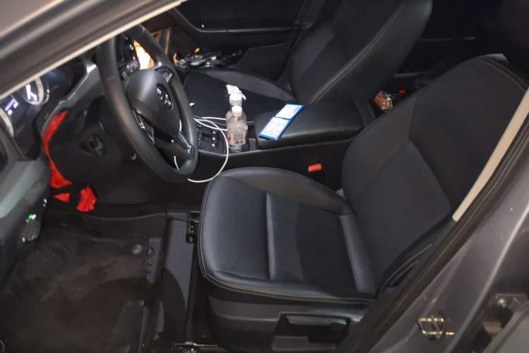 Used Skoda Superb  Left Front Seat