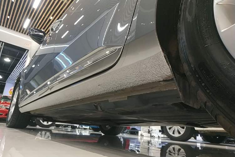 Used Skoda Superb 2018 TSI280 DSG Comfort Edition China V Standard Left Side Sill