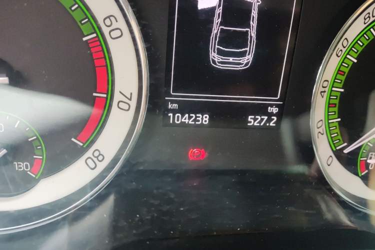 Used Skoda Superb 2018 TSI330 DSG Comfort Edition China V Standard Odometer Close Up