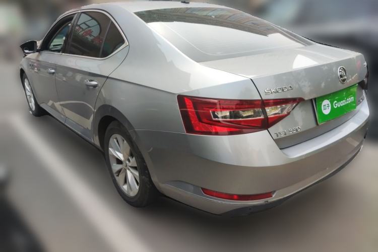 Used Skoda Superb 2018 TSI330 DSG Comfort Edition China V Standard Rear Left 45 Deg