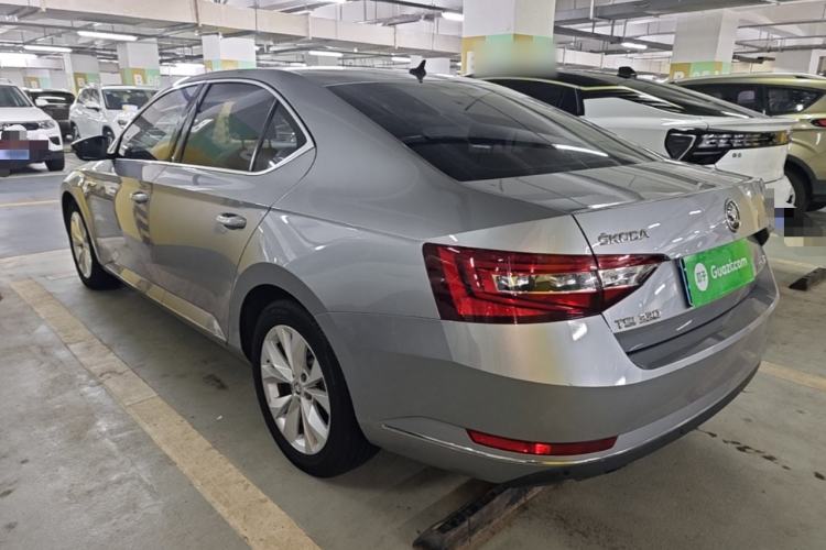 Used Skoda Superb 2018 TSI330 DSG Comfort Edition China V Standard Rear Left 45 Deg