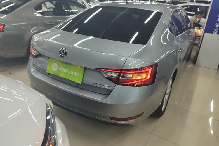 Used Skoda Superb 2018 TSI280 DSG Comfort Edition China V Standard Rear Right 45 Deg