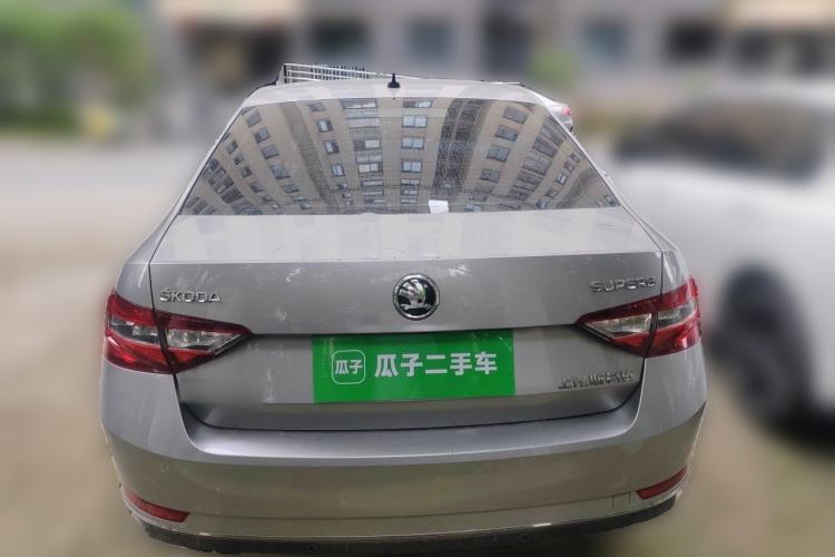 Used Skoda Superb 2018 TSI330 DSG Comfort Edition China V Standard Rear