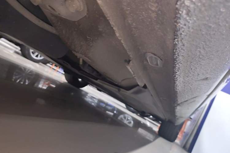 Used Skoda Superb 2018 TSI280 DSG Comfort Edition China V Standard Right Side Sill