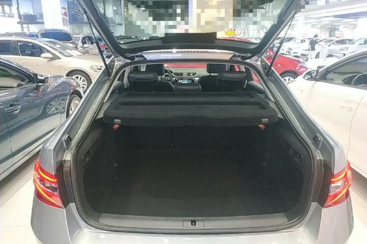Used Skoda Superb 2018 TSI280 DSG Comfort Edition China V Standard Trunk