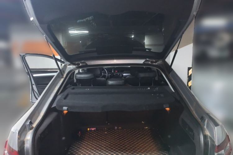 Used Skoda Superb  Trunk