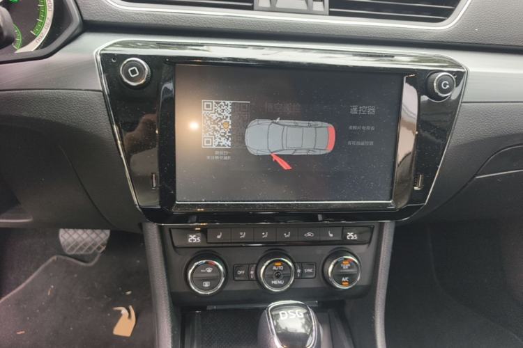 Used Skoda Superb 2018 TSI330 DSG Comfort Edition China V Standard Audio And AC Panel