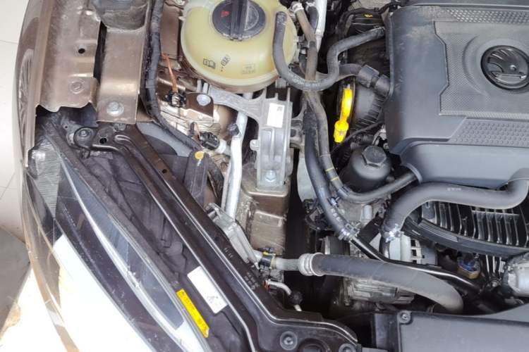 Used Skoda Superb 2018 TSI330 DSG Luxury Edition China V Standard Engine Bay Right