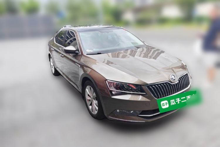 Used Skoda Superb 2018 TSI280 DSG Comfort Edition China V Standard Front Right 45 Deg