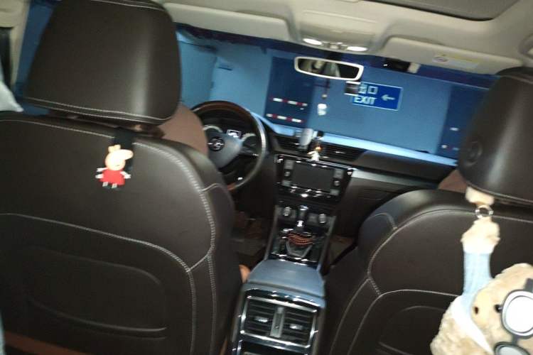 Used Skoda Superb 2018 TSI330 DSG Comfort Edition China V Standard Headliner
